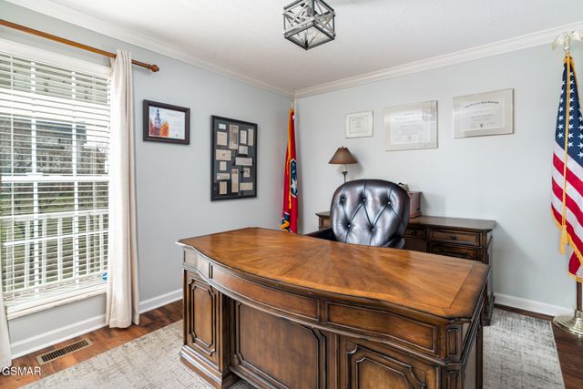 909 Glenda Lane, Sevierville, TN 37862