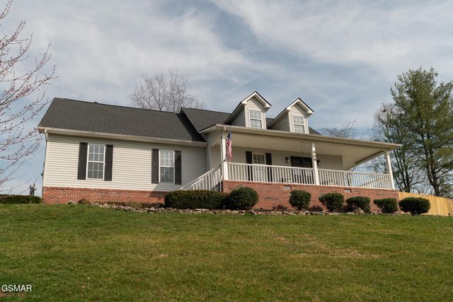 909 Glenda Lane, Sevierville, TN 37862