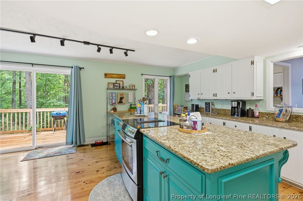 2073 Sandalwood Drive, Sanford, NC 27332 — photo 16