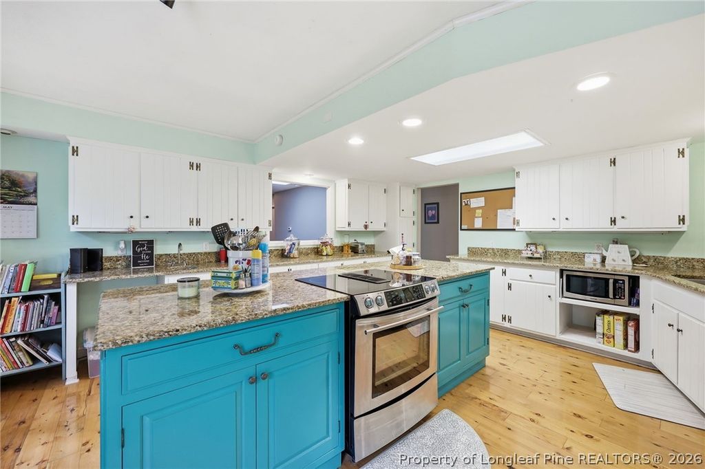 2073 Sandalwood Drive, Sanford, NC 27332 — photo 18