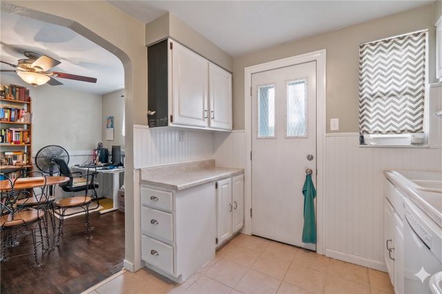 2703 Philadelphia Ave, Dormont, PA 15216