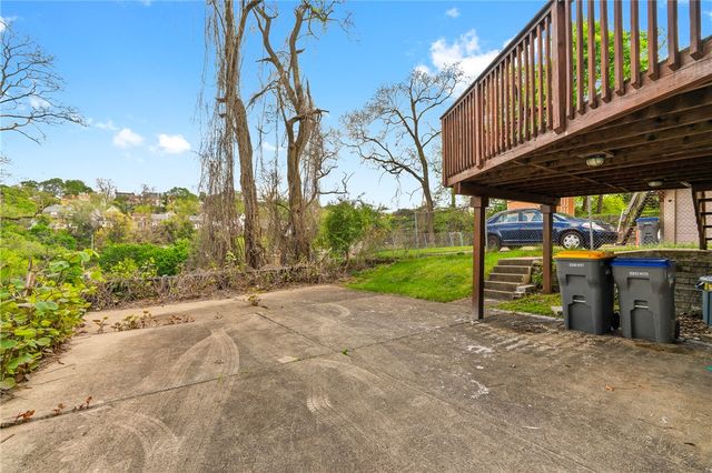 2703 Philadelphia Ave, Dormont, PA 15216