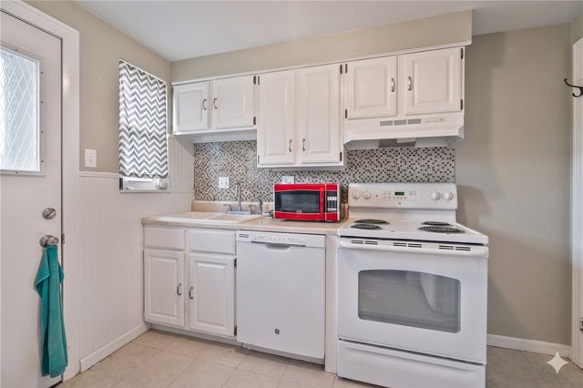 2703 Philadelphia Ave, Dormont, PA 15216