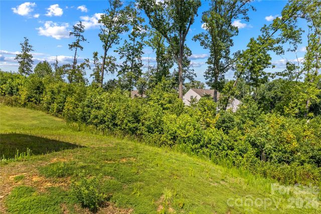 167 Hazelnut Way, Statesville, NC 28625