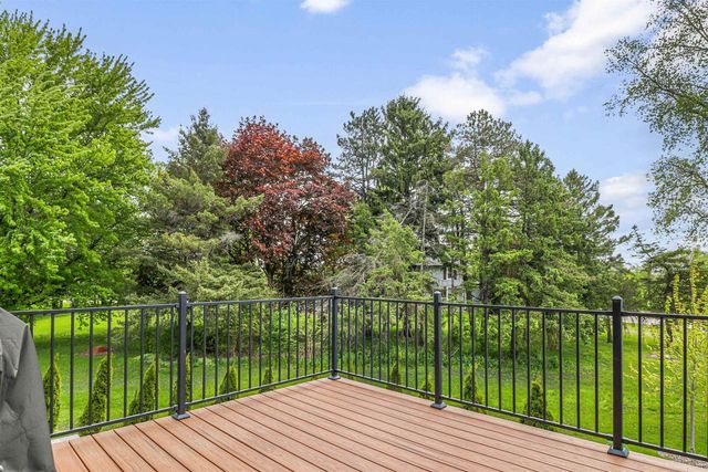 6612 Florance Ruth Lane, Sun Prairie, WI 53590
