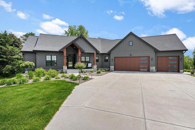 6612 Florance Ruth Lane, Sun Prairie, WI 53590