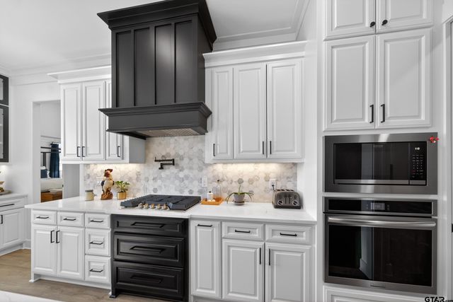 139 White-N-Gail, Bullard, TX 75757