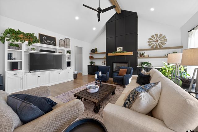 139 White-N-Gail, Bullard, TX 75757