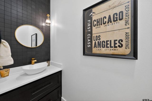 139 White-N-Gail, Bullard, TX 75757