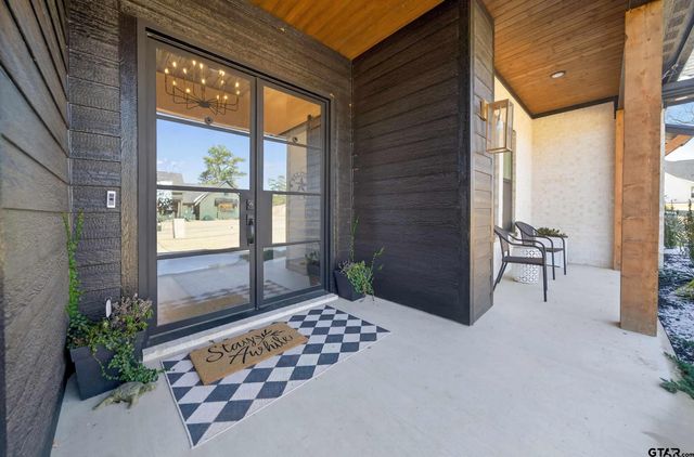 139 White-N-Gail, Bullard, TX 75757