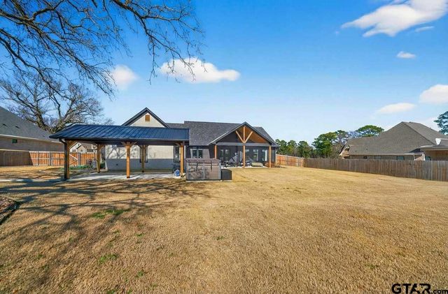 139 White-N-Gail, Bullard, TX 75757