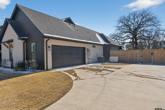 139 White-N-Gail, Bullard, TX 75757