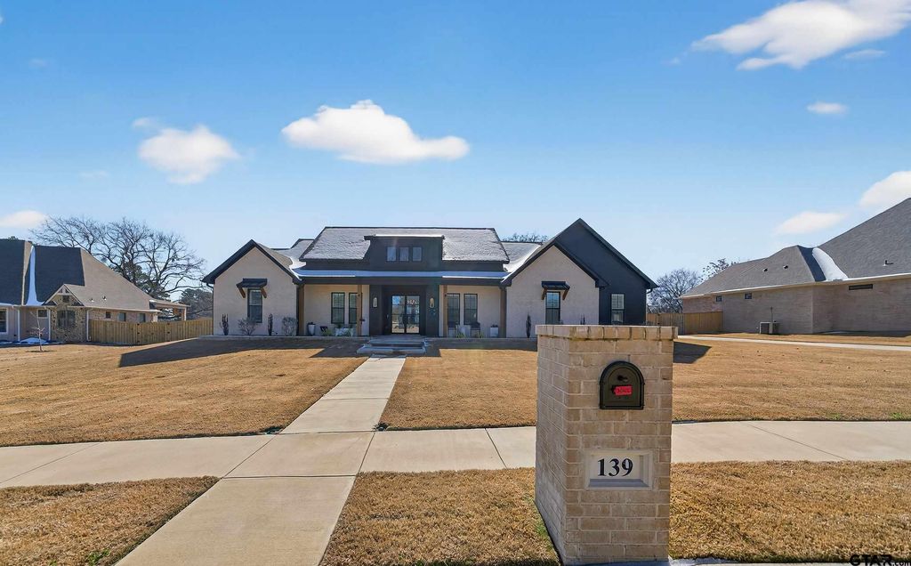 139 White-N-Gail, Bullard, TX 75757