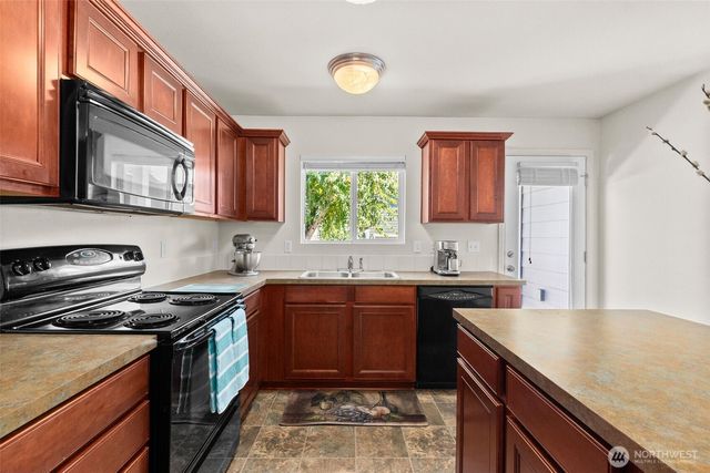 6620 Ruddell Road SE, Lacey, WA 98513