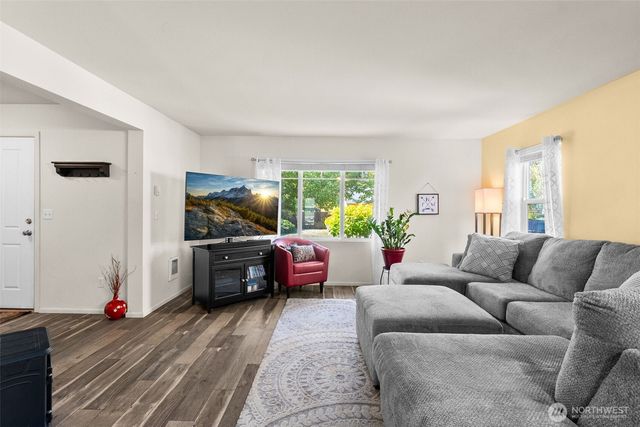 6620 Ruddell Road SE, Lacey, WA 98513