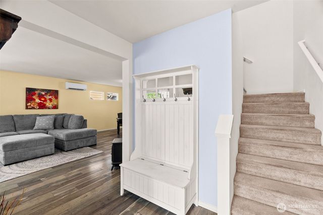 6620 Ruddell Road SE, Lacey, WA 98513