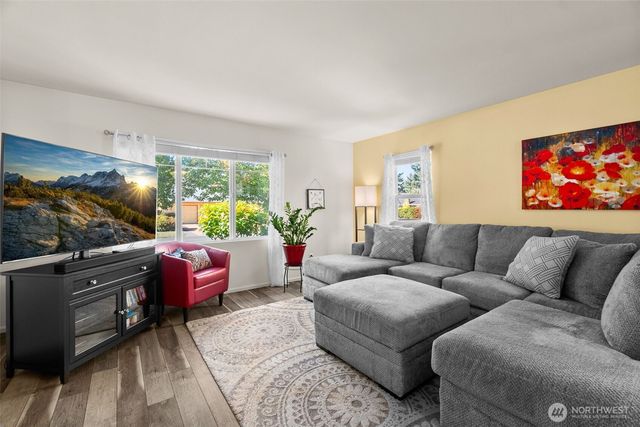 6620 Ruddell Road SE, Lacey, WA 98513