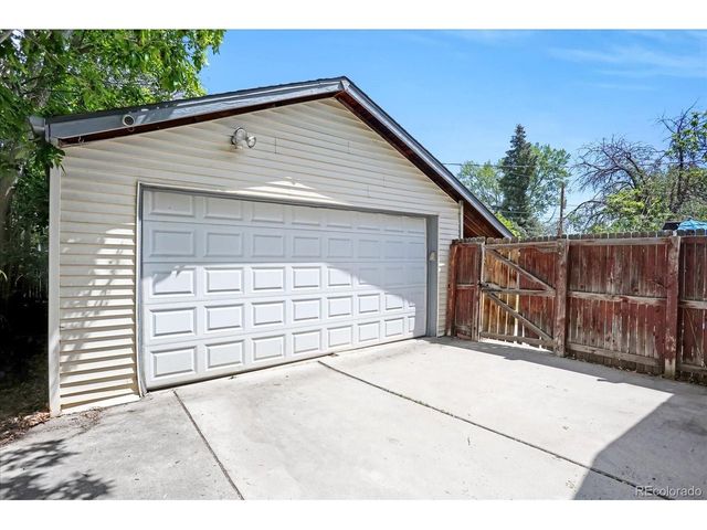 3331 W Centennial Ave, Littleton, CO 80123