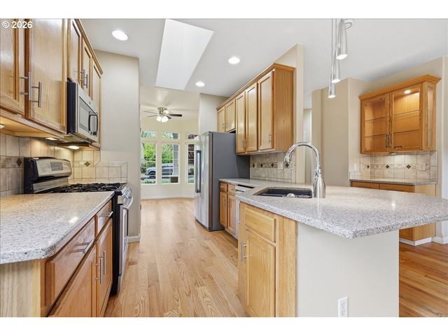 19515 Se 9TH Cir, Camas, WA 98607