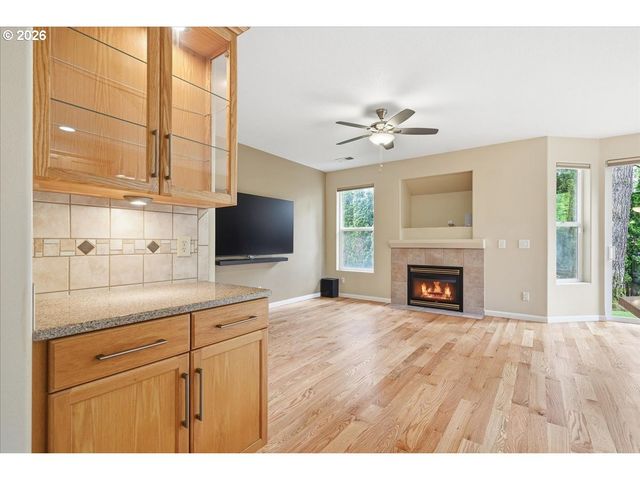 19515 Se 9TH Cir, Camas, WA 98607