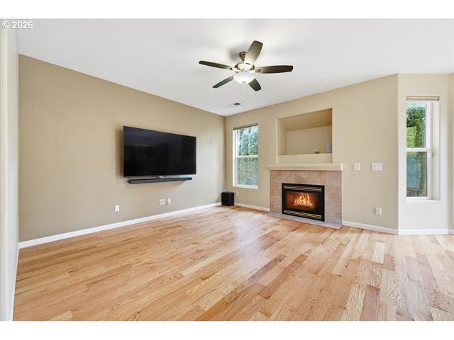19515 Se 9TH Cir, Camas, WA 98607