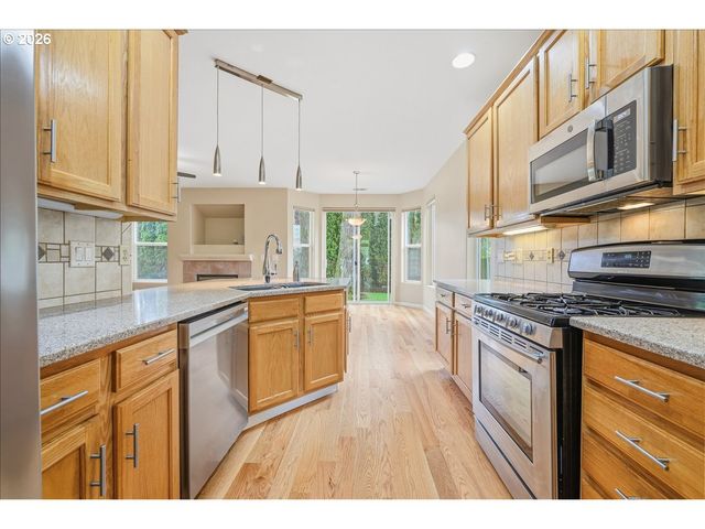 19515 Se 9TH Cir, Camas, WA 98607