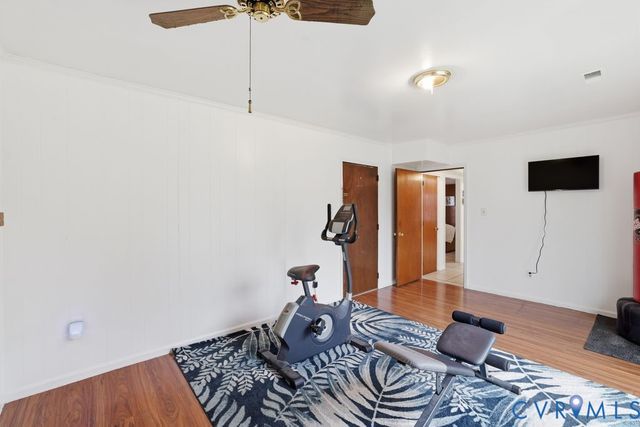 535 Petty St, Petersburg, VA 23805