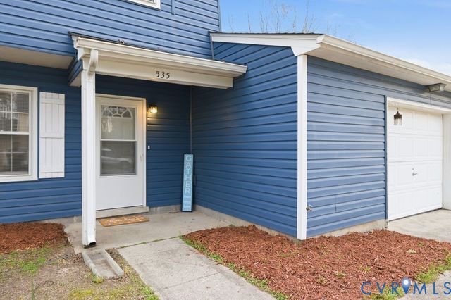 535 Petty St, Petersburg, VA 23805