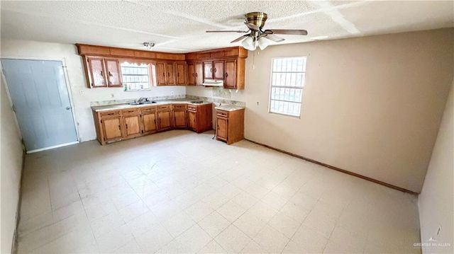 5575 Tampico Street, Rio Grande City, TX 78582