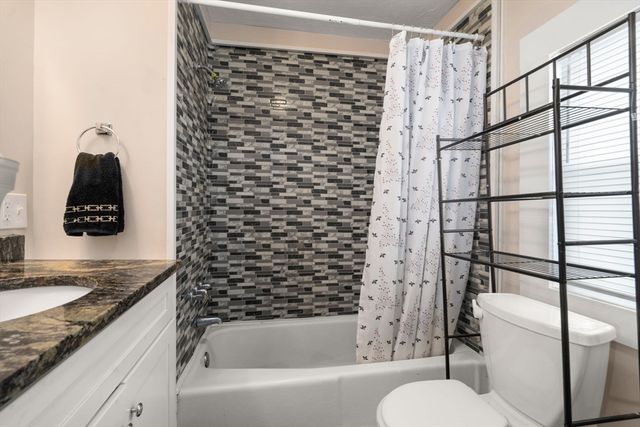 84 Howard Street, Lawrence, MA 01841