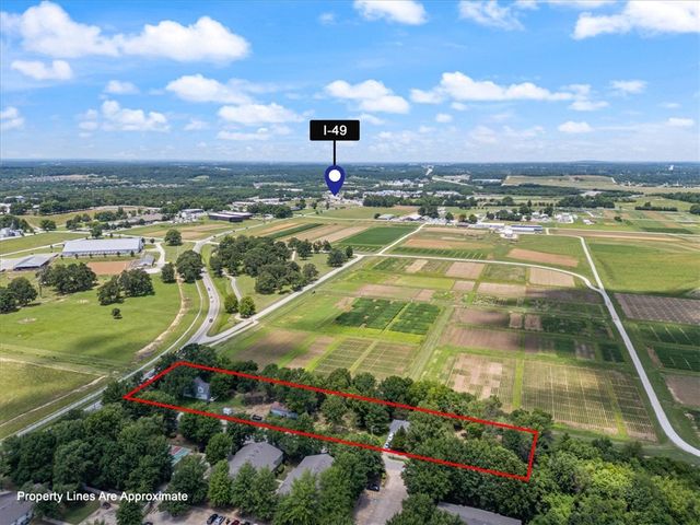 2190 N Garland Avenue, Fayetteville, AR 72704