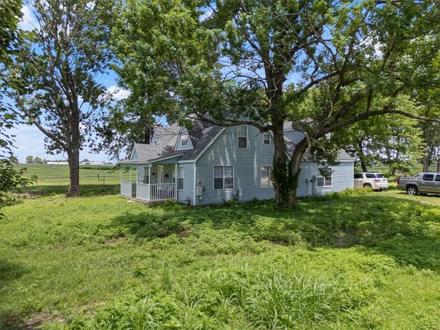 2190 N Garland Avenue, Fayetteville, AR 72704