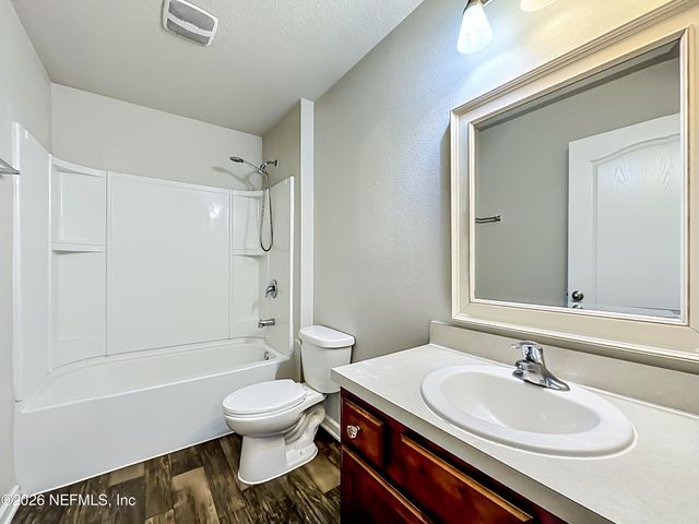 216 GREEN PALM Court, St. Augustine, FL 32086