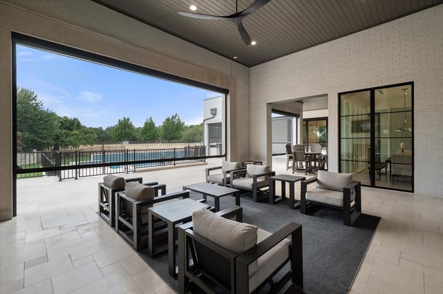 1905 Meadow View Court, Westlake, TX 76262