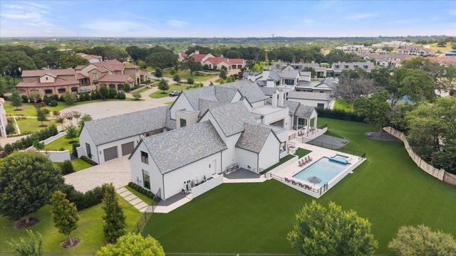 1905 Meadow View Court, Westlake, TX 76262