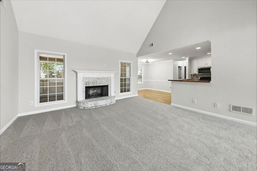 429 Blue Creek Lane, Loganville, GA 30052 — photo 4