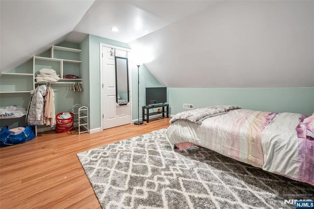 16 Highview Drive, Woodland Park, NJ 07424