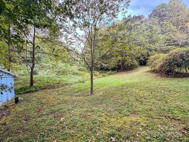 6689 Hildebran Shelby Road, Hickory, NC 28602