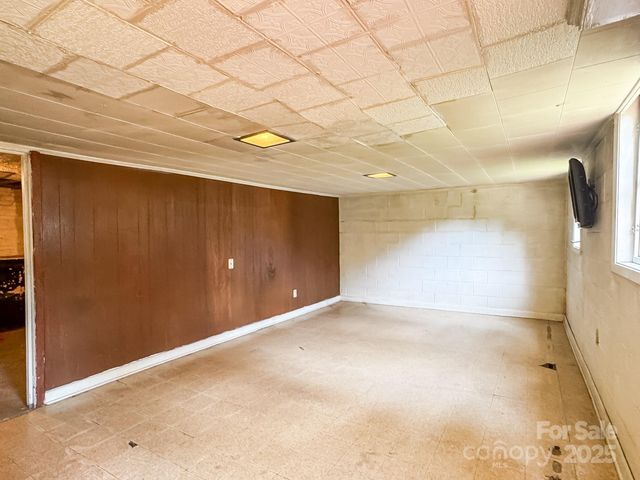 6689 Hildebran Shelby Road, Hickory, NC 28602