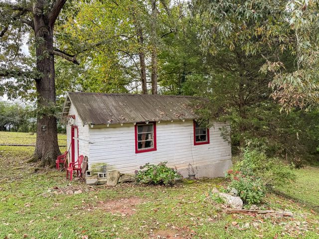6689 Hildebran Shelby Road, Hickory, NC 28602