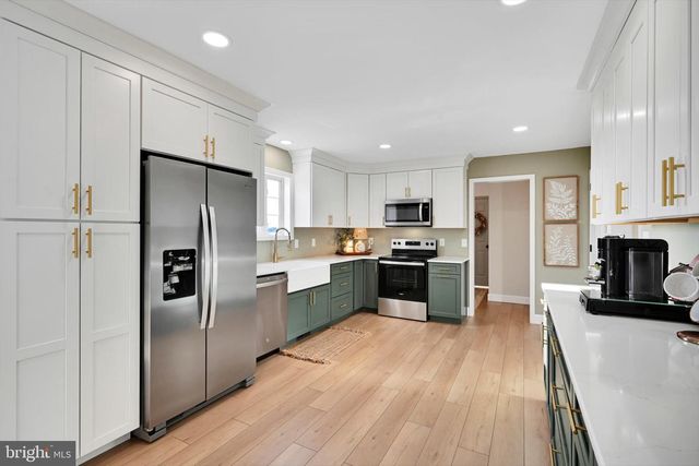 10 GEORGIE LN, Richland, PA 17087