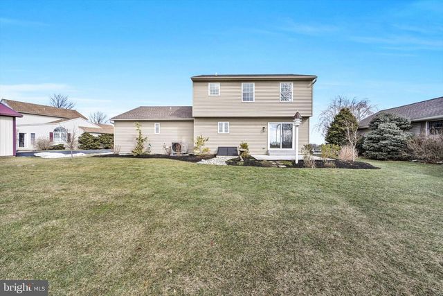 10 GEORGIE LN, Richland, PA 17087