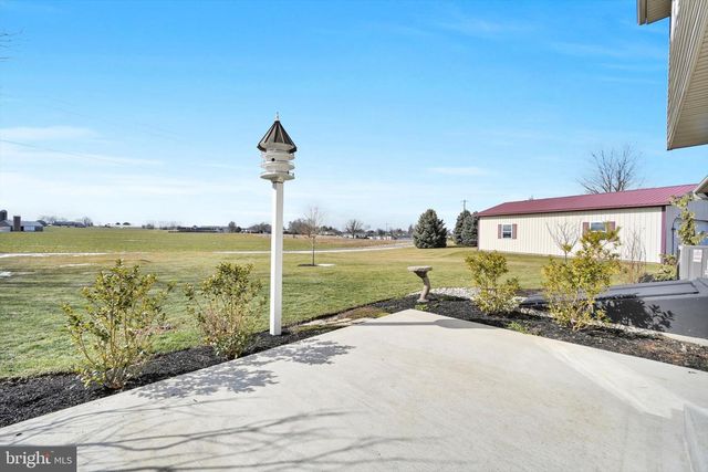 10 GEORGIE LN, Richland, PA 17087