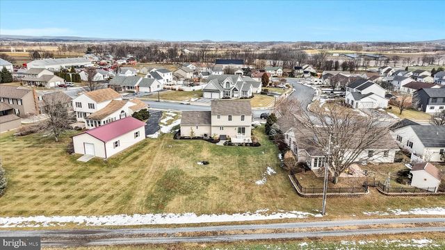 10 GEORGIE LN, Richland, PA 17087