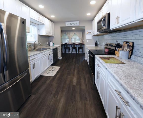 770 FRITZTOWN RD, Reading, PA 19608