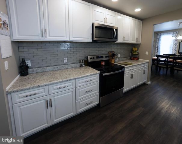 770 FRITZTOWN RD, Reading, PA 19608