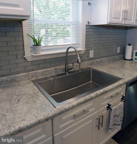 770 FRITZTOWN RD, Reading, PA 19608