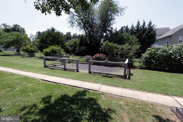 770 FRITZTOWN RD, Reading, PA 19608