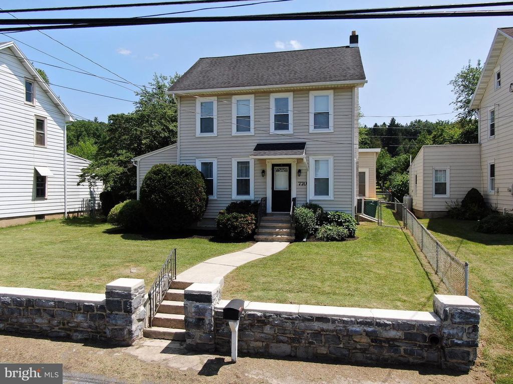 770 FRITZTOWN RD, Reading, PA 19608