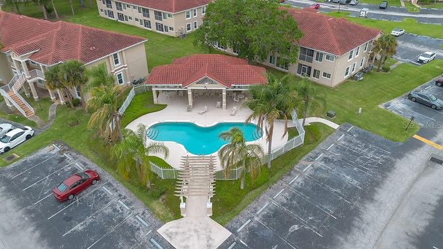 2832 OSPREY COVE PLACE 201, Kissimmee, FL 34746